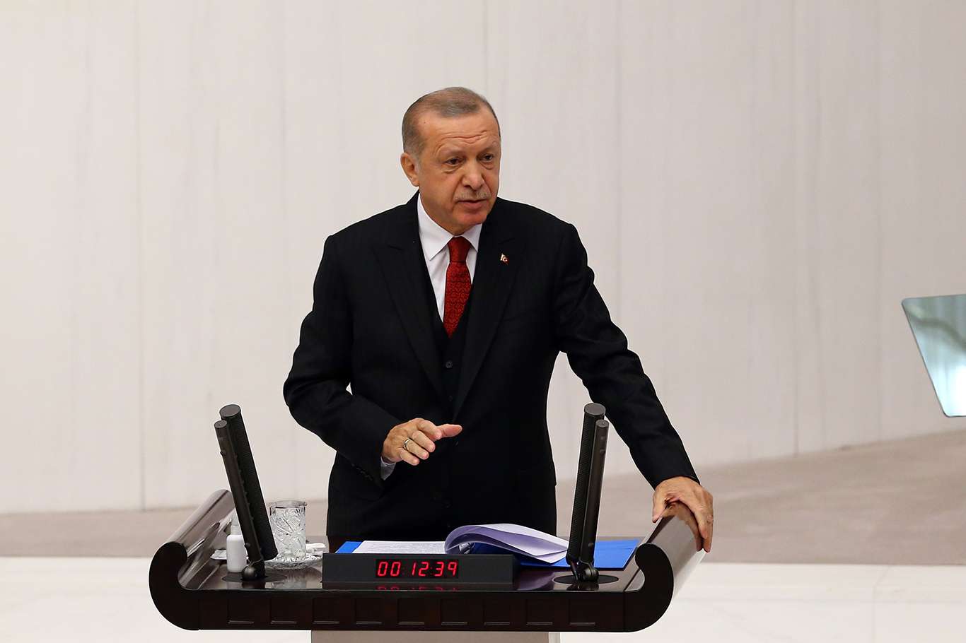 Erdoğan: "Azerbaycanlı kardeşlerimize tüm imkanlarımızla destek vermeyi sürdüreceğiz" Erdoğan: "Azerbaycanlı kardeşlerimize tüm imkanlarımızla destek vermeyi sürdüreceğiz"